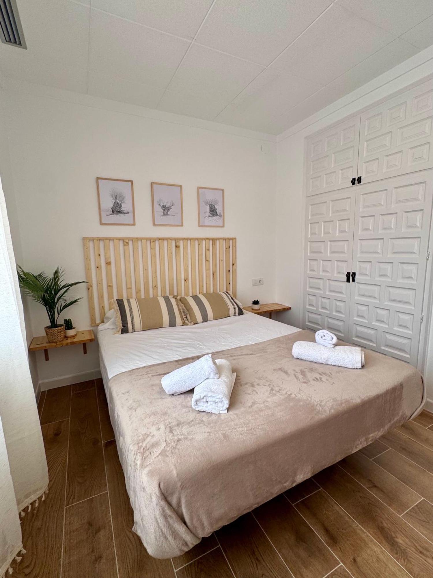 Gorgot P1 I Apartamento Con Terraza Y Piscina Comunitaria Cerca De La Playa Empuriabrava Extérieur photo