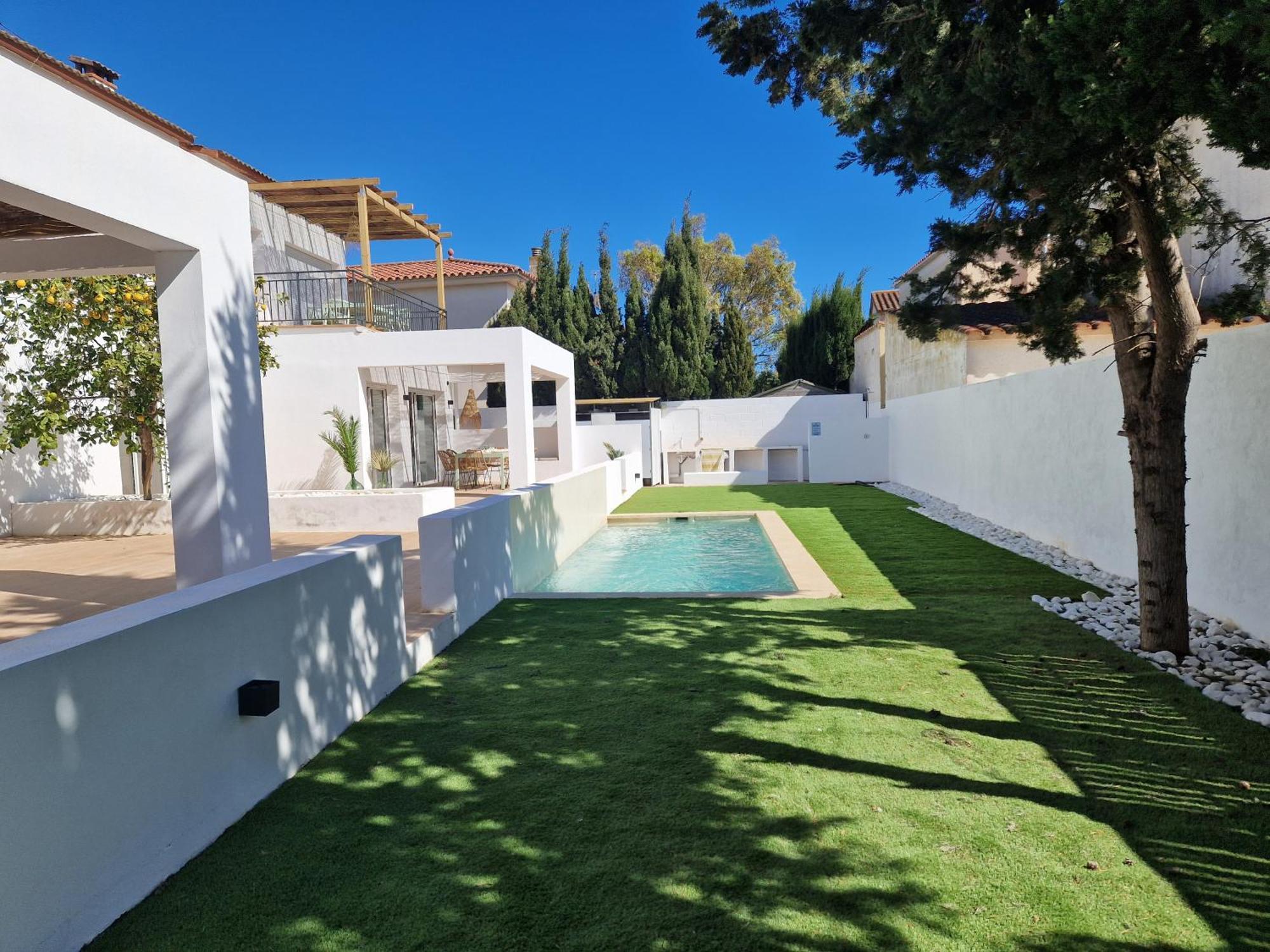 Gorgot P1 I Apartamento Con Terraza Y Piscina Comunitaria Cerca De La Playa Empuriabrava Extérieur photo
