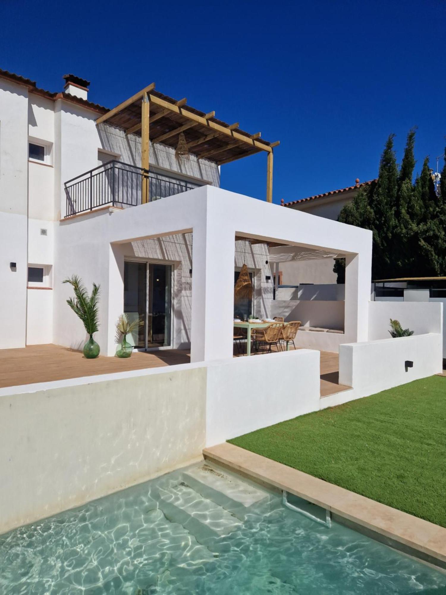 Gorgot P1 I Apartamento Con Terraza Y Piscina Comunitaria Cerca De La Playa Empuriabrava Extérieur photo